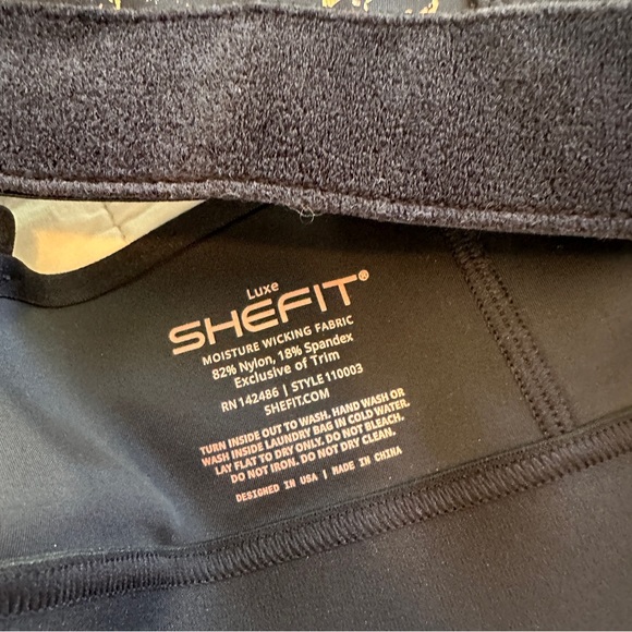 SHEFIT Flex Sports Bra Black Large Front Zip - Picture 4 of 5